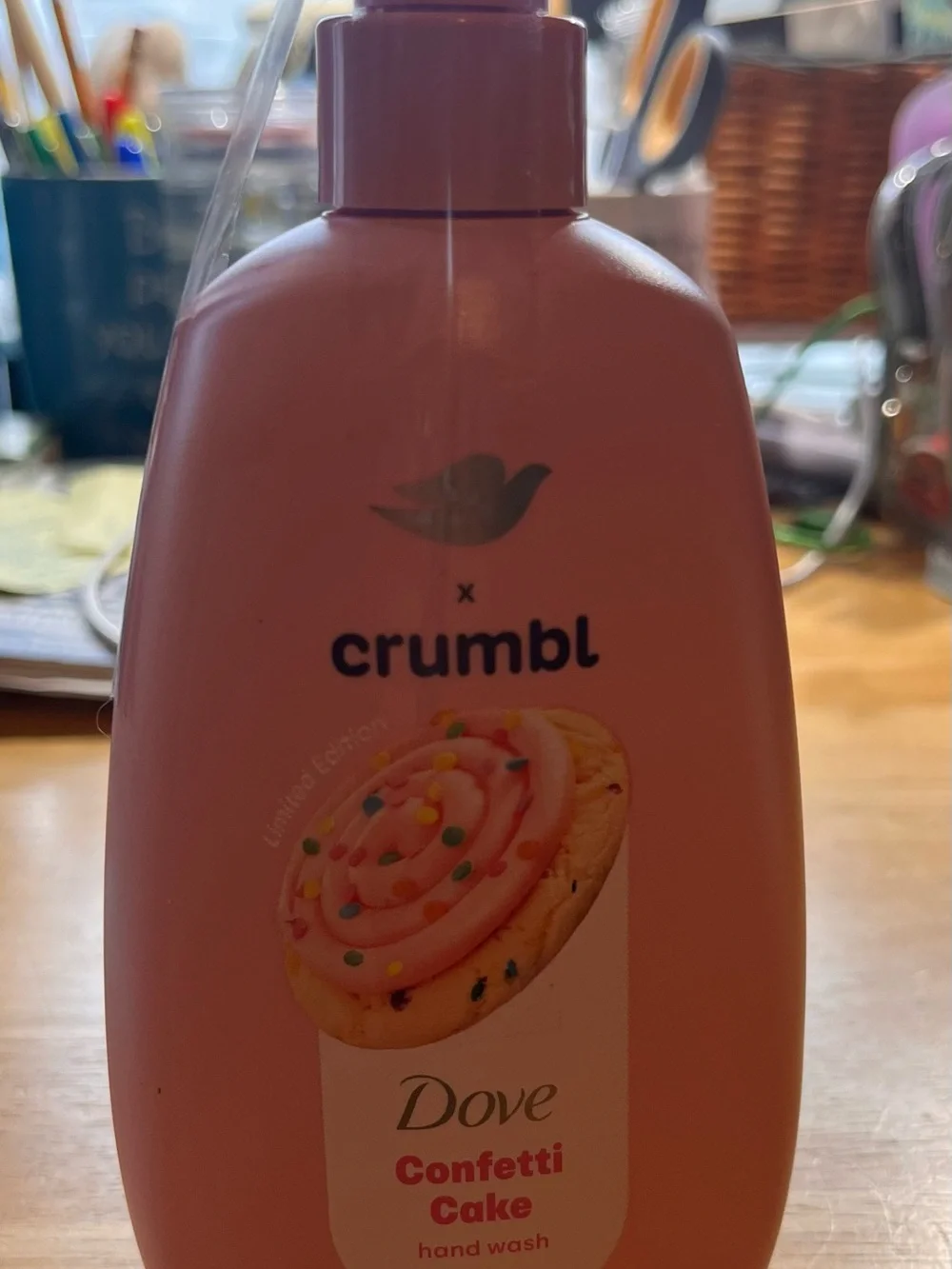 Limited Edition Dove Crumbl Confetti Cake Hand Wash - Pink